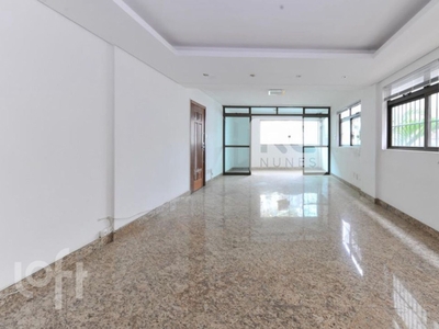 Apartamento à venda em Savassi com 160 m², 4 quartos, 1 suíte, 3 vagas