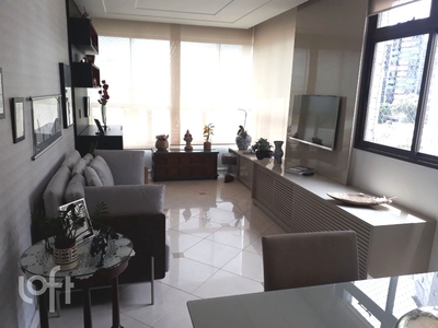 Apartamento à venda em Sion com 139 m², 4 quartos, 3 vagas