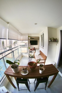 Apartamento à venda em Vila Andrade com 72 m², 2 quartos, 1 suíte, 2 vagas