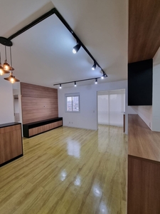 Apartamento à venda em Vila Sônia com 68 m², 2 quartos, 1 suíte, 1 vaga