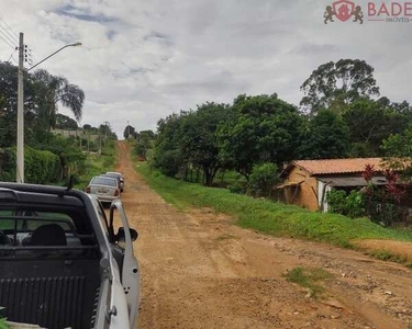 Terreno, 1000M² de Área Construída