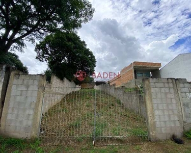 Terreno, 274M² de Área Construída