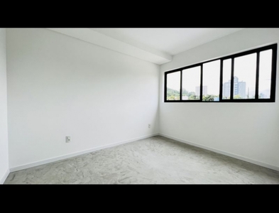 Apartamento no Bairro Itoupava Seca em Blumenau com 2 Dormitórios (1 suíte) e 48.92 m²