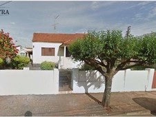 Casa à venda no bairro Vila Nova em Jaú