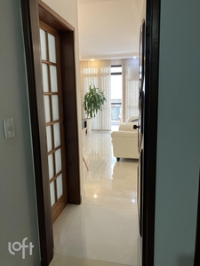 Apartamento à venda em Recreio dos Bandeirantes com 83 m², 3 quartos, 1 suíte, 2 vagas