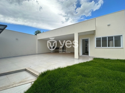 Casa em Alvorada, Araxá/MG de 139m² 3 quartos à venda por R$ 549.000,00