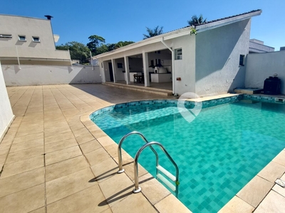 Casa em Centro, Mogi das Cruzes/SP de 300m² 4 quartos à venda por R$ 2.399.000,00