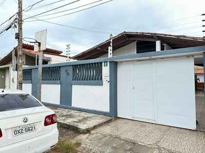 Casa em Jardim Coelho Neto, São Luís/MA de 360m² 3 quartos à venda por R$ 374.000,00