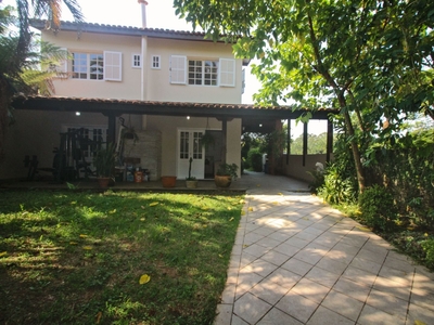 Casa em Jardim da Glória, Cotia/SP de 320m² 5 quartos à venda por R$ 1.359.000,00