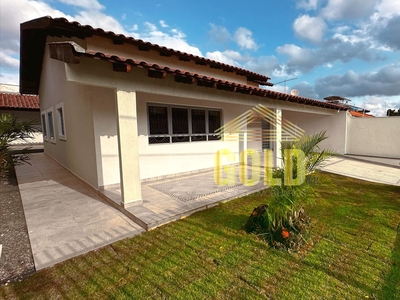 Casa em Jardim Portal de Itamaracá, Londrina/PR de 155m² 3 quartos à venda por R$ 600.000,00 ou para locação R$ 1.950,00/mes
