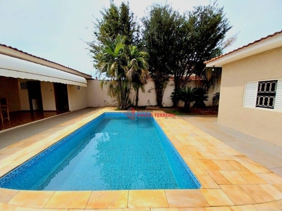 Casa em Jardim Tarraf II, São José do Rio Preto/SP de 273m² 3 quartos à venda por R$ 889.000,00