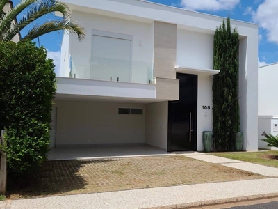 Casa em Nova Uberlândia, Uberlândia/MG de 268m² 4 quartos à venda por R$ 2.399.000,00