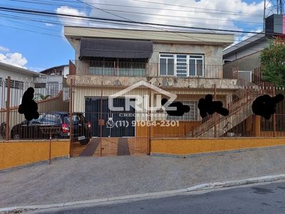 Casa em Região Central, Caieiras/SP de 250m² 3 quartos à venda por R$ 1.100.000,00 ou para locação R$ 5.000,00/mes
