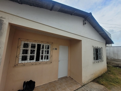 Casa em Rio Pequeno, Camboriú/SC de 70m² 3 quartos para locação R$ 2.500,00/mes
