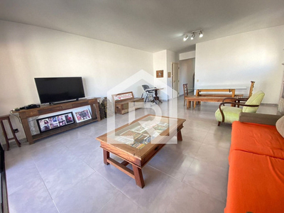 Apartamento Com 4 Dormitórios À Venda, 220 M² Por R$ 950.000,00