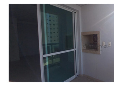 Apartamento De 3 Dormitórios Sendo 1 Suíte Disponível Para Venda, No Bairro Campinas, Em São José. Valor R$620 Mil