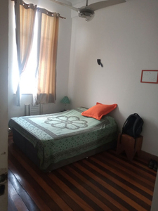 Apto Centro | 4 Quartos | 110 M² | Cond: R$750.0 | 0 Vagas