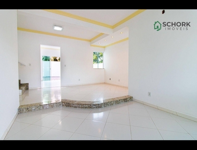 Casa no Bairro Itoupava Central em Blumenau com 3 Dormitórios (1 suíte) e 157 m²