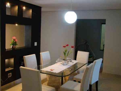 Casa com 3 quartos à venda no bairro Sobradinho, 350m²