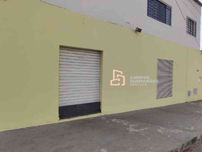 Loja para alugar no bairro Glória, 40m²