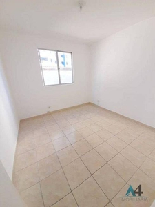 Apartamento com 3 Quartos e 1 banheiro para Alugar, 60 m² por R$ 800/Mês