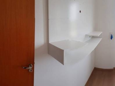 Apartamento com 3 Quartos e 2 banheiros para Alugar, 75 m² por R$ 2.100/Mês