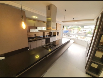 Apartamento no Bairro Água Verde em Blumenau com 3 Dormitórios (1 suíte) e 83 m²