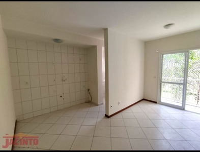 Apartamento no Bairro Itoupava Central em Blumenau com 2 Dormitórios e 47.9 m²