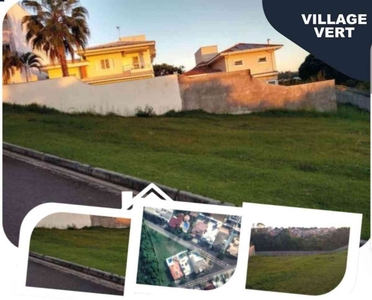 Lote à venda no bairro Jardim Bandeirantes