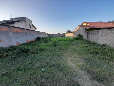 Terreno em Baleia, São Pedro da Aldeia/RJ de 10m² à venda por R$ 55.000,00