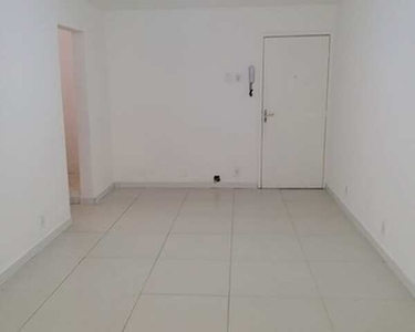 Apartamento Duplex para venda com 50 m2 com 2 quartos em Campo Grande - Rio - RJ