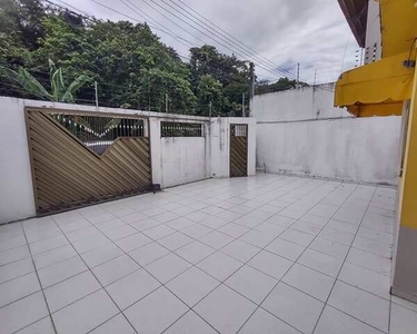 Casa para aluguel e venda possui 157 metros quadrados com 2 quartos em Cidade Nova - Manau