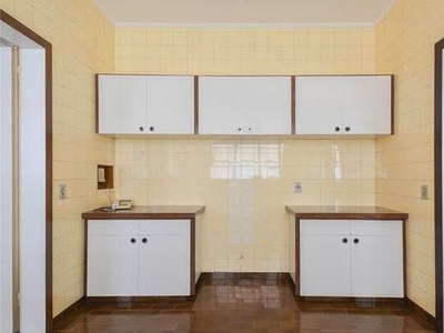 Apartamento Padrão, 3 dormitórios na Rua Rio De Janeiro