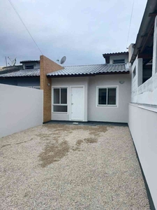 Casa com 2 quartos para alugar no bairro Bela Vista, 100m²