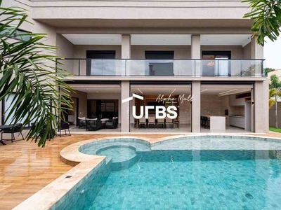 Casa com 4 quartos à venda no bairro Jardins Milão, 722m²