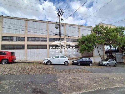 Galpão para alugar no bairro Nova Cachoeirinha, 4000m²