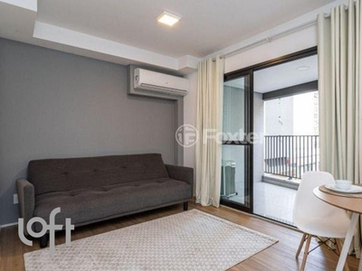 Apartamento à venda em República com 30 m², 1 quarto, 1 vaga