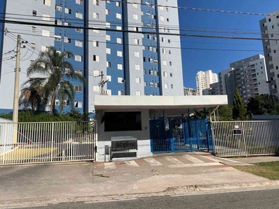 Apartamento com 2 quartos à venda no bairro Parque Campolim, 47m²