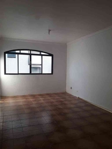 Apartamento com 2 quartos à venda no bairro Ponta da Praia, 135m²