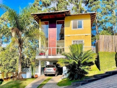 Casa com 4 dormitórios à venda, 167 m² por r$ 980.000,00 - bom retiro - teresópolis/rj