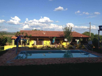 Fazenda com 3 quartos à venda no bairro Centro, 1000m²