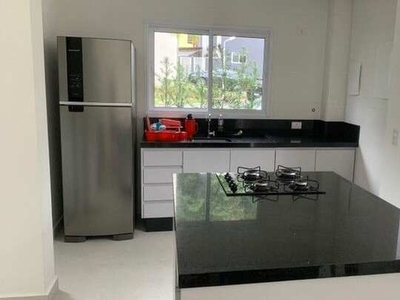 CASA RESIDENCIAL em São Sebastião - SP, Camburi