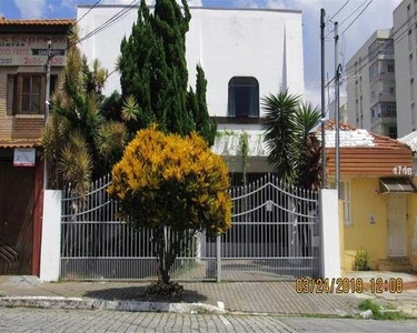 Excelente sobrado com 500 m², com piscina, churrasqueira e salão de jogos