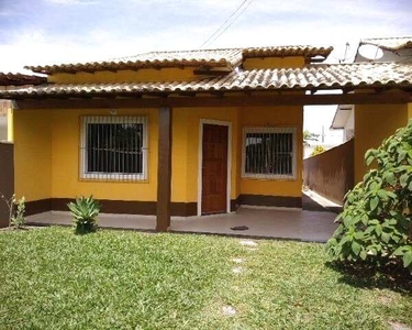 Linda casa c suíte e super quintal oportunidade imperdível RGI fgts