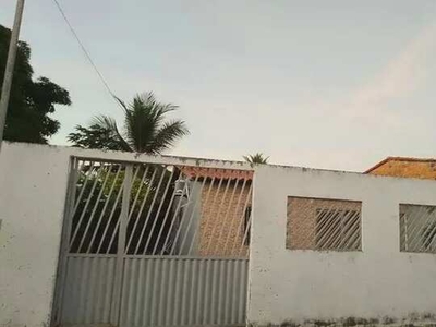 Aluga-se essa casa por temporada em Barreirinhas MA