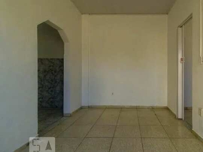 Casa de Condomínio para Aluguel - Irajá, 1 Quarto, 45 m2