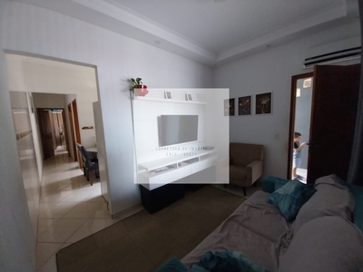 Casa em Balneário Esmeralda, Praia Grande/SP de 54m² 2 quartos à venda por R$ 299.000,00