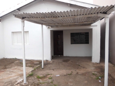 Casa em Paulicéia, Piracicaba/SP de 75m² 2 quartos à venda por R$ 300.000,00 ou para locação R$ 800,00/mes
