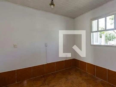 Casa para Aluguel - São José, 2 Quartos, 66 m2