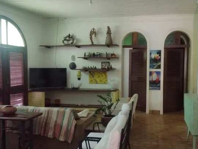 Casa para aluguel tem 400 metros quadrados com 6 quartos em Centro - Salinópolis - PA